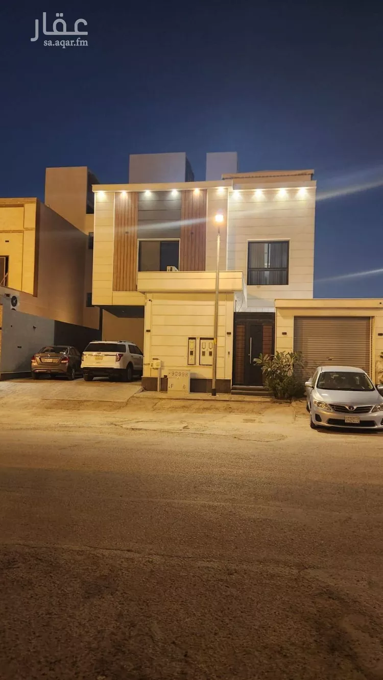 دور للبيع في شارع وادي نوار, حي القادسية, مدينة الرياض, منطقة الرياض