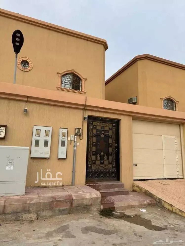 فيلا للبيع في شارع رقم 391, حي ظهرة لبن, مدينة الرياض, منطقة الرياض صورة 2