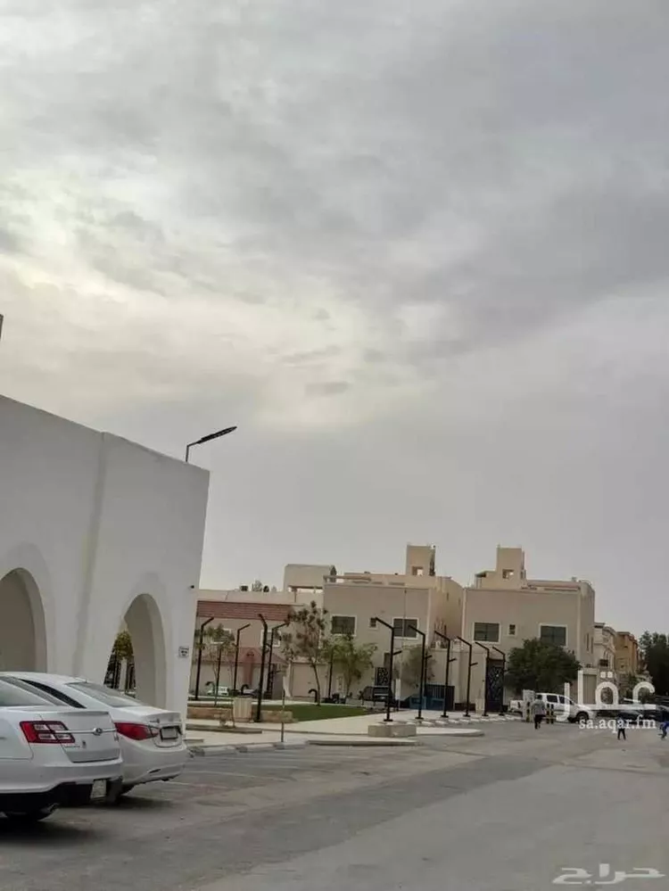 فيلا للبيع في شارع رقم 391, حي ظهرة لبن, مدينة الرياض, منطقة الرياض صورة 5