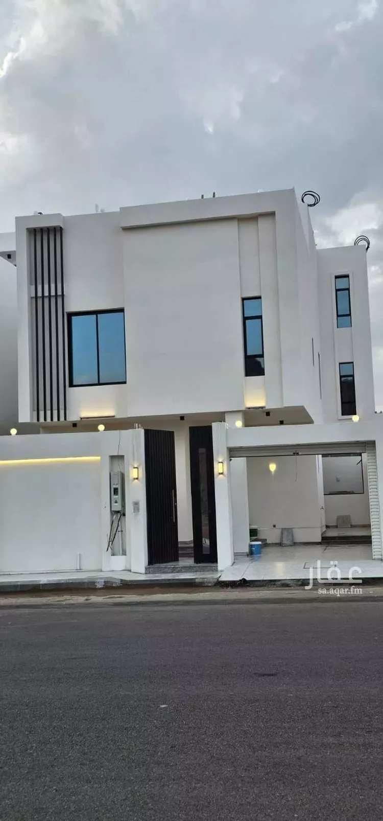 فيلا للبيع في شارع فراس الخزاعى ، حي المدينة الصناعية ، المدينة المنورة ، منطقة المدينة المنورة صورة 2