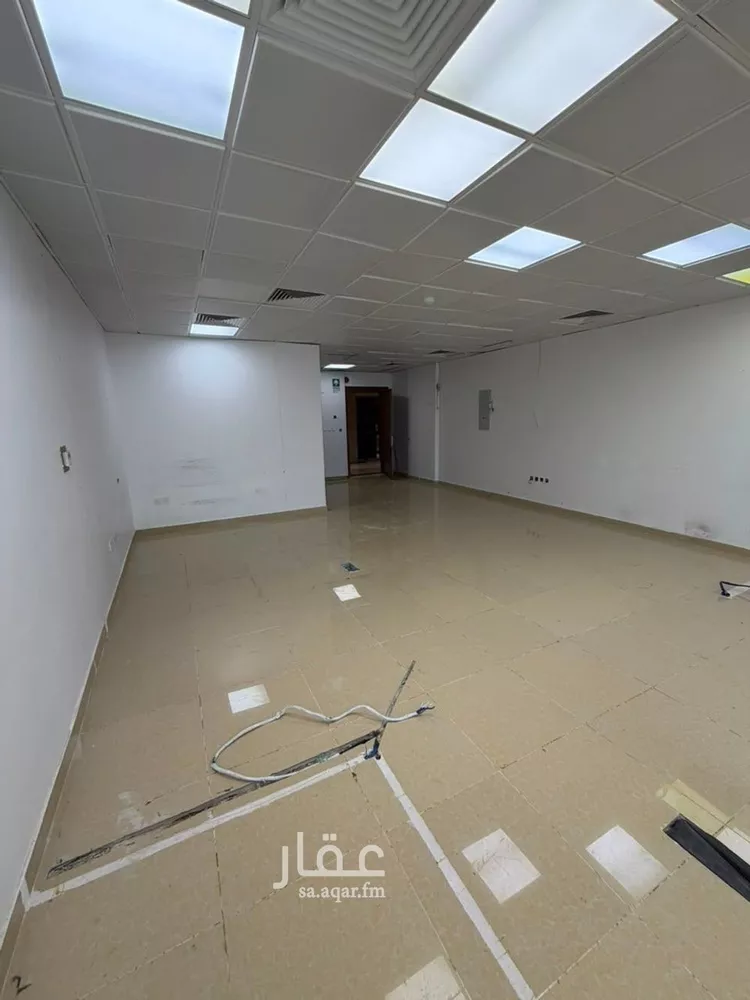 Commercial Office for Rent in Riyadh At Taawon
