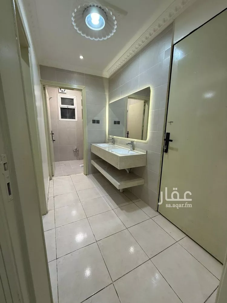 Apartment for Rent in Riyadh Al Uraija Al Wusta