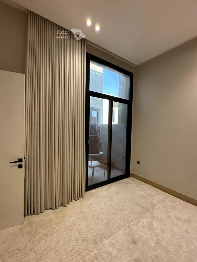 شقة للإيجار في شارع محمود الجويني, حي العارض, مدينة الرياض, منطقة الرياض 5