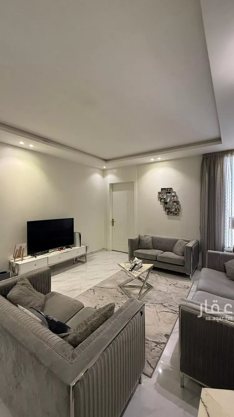 فيلا للإيجار في شارع محمد بن أحمد الأسدي, حي العارض, مدينة الرياض, منطقة الرياض صورة 5