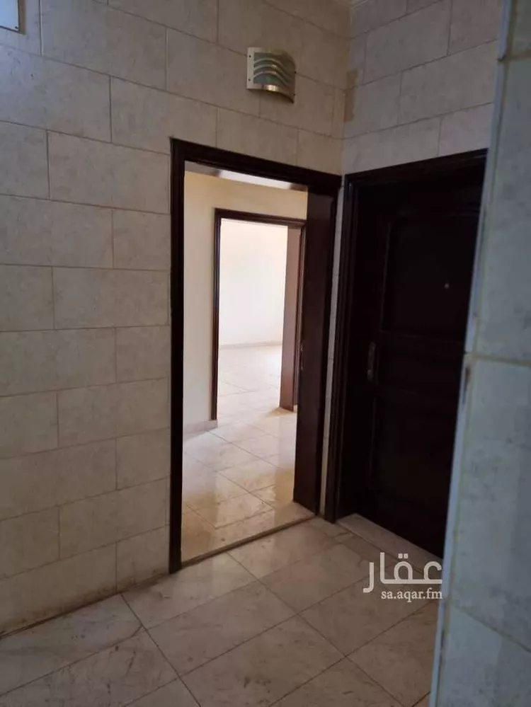 عمارة للبيع في شارع الظاهر بيبرس, حي بنى حارثة, مدينة المدينة المنورة, منطقة المدينة المنورة 6