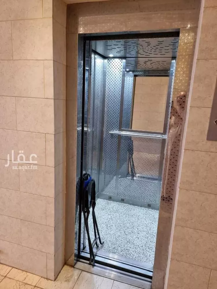 Building for Sale in Medina Bani Harithah صورة 5