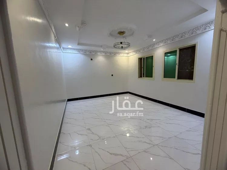 دور للإيجار في شارع وادي درعة, حي غرناطة, مدينة الرياض, منطقة الرياض