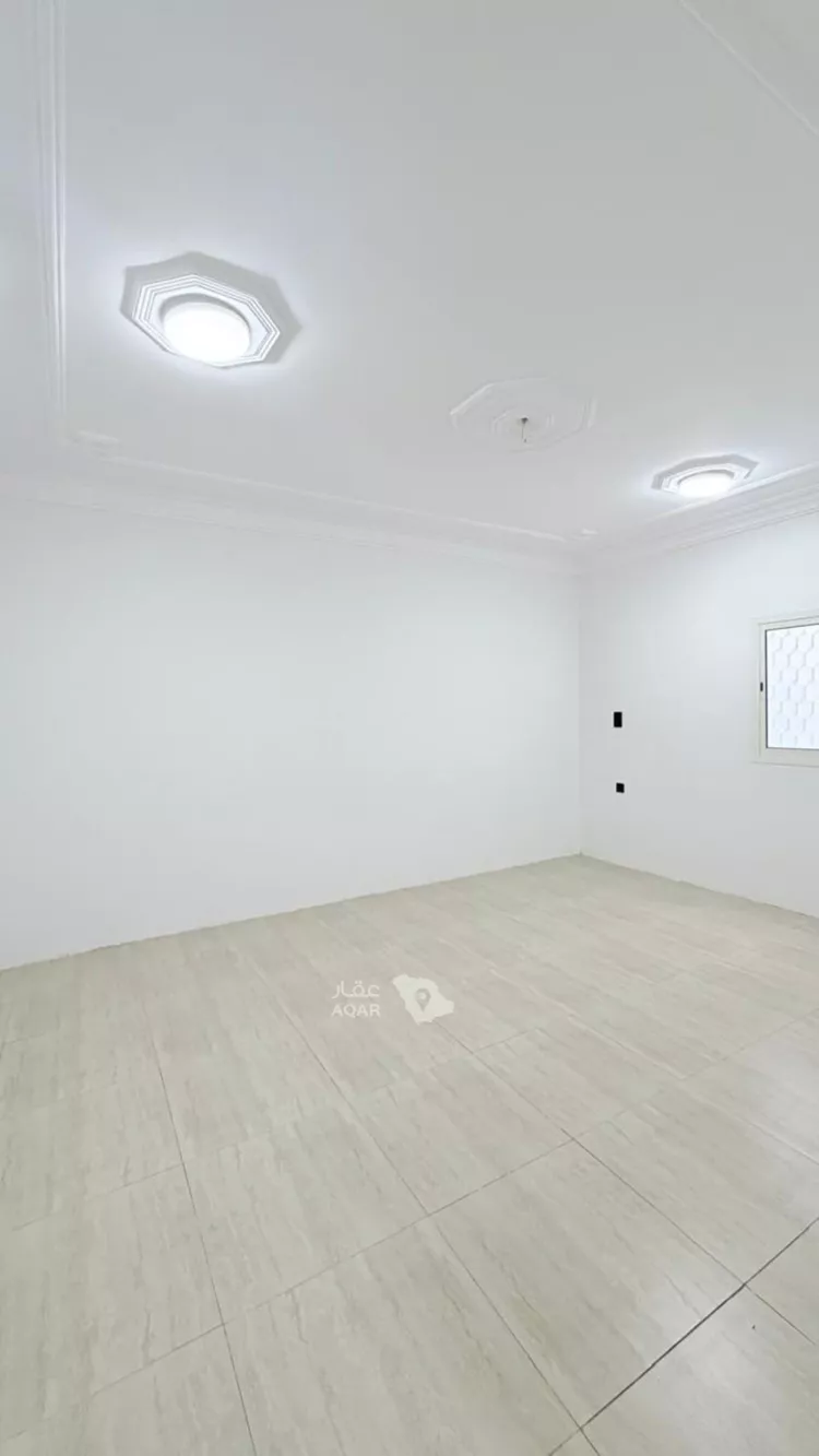 Floor for Rent in Riyadh King Faisal 6