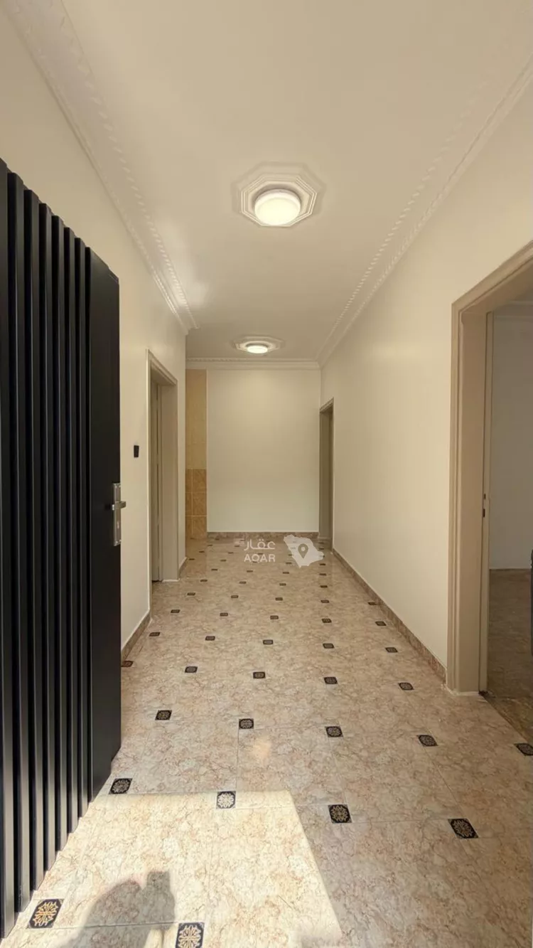 Floor for Rent in Riyadh King Faisal 10
