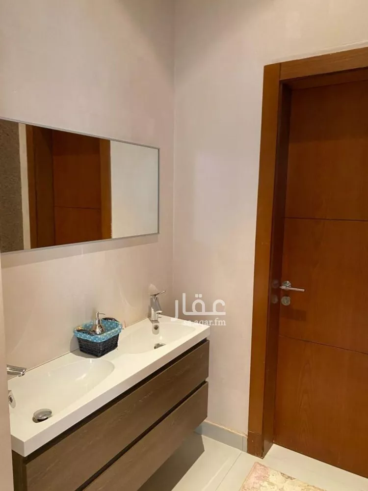 فيلا للبيع في شارع وادي الاعشاب, حي الصحافة, مدينة الرياض, منطقة الرياض صورة 3