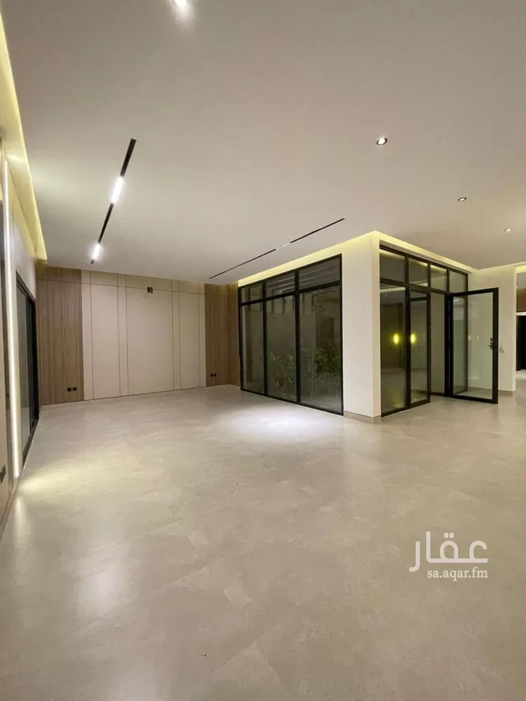 فيلا للبيع في شارع عبدالرحمن بن مرشد, حي المهدية, مدينة الرياض, منطقة الرياض صورة 4