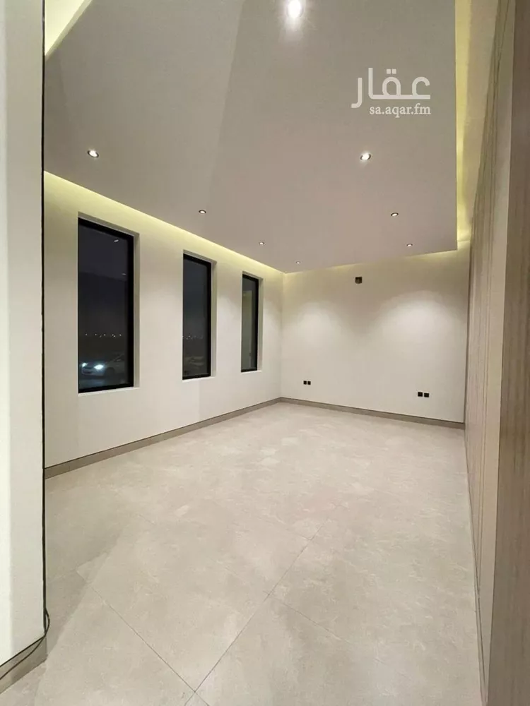 فيلا للبيع في شارع عبدالرحمن بن مرشد, حي المهدية, مدينة الرياض, منطقة الرياض صورة 3