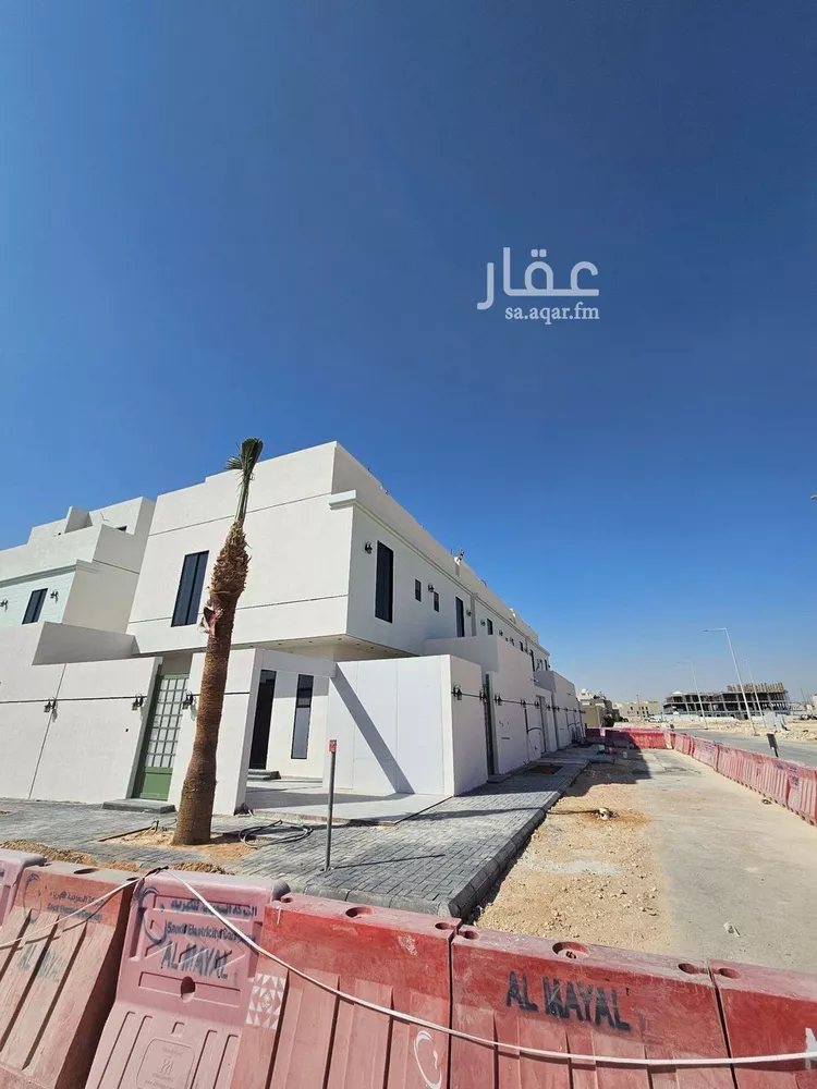 فيلا للبيع في شارع إسماعيل بن أمية, حي الفاروق, مدينة الرياض, منطقة الرياض صورة 3