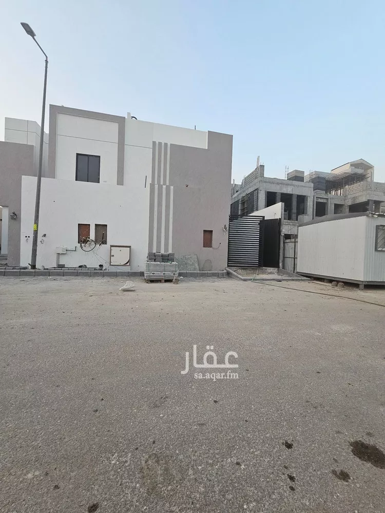 فيلا للإيجار في شارع البكري الصديقي, حي القيروان, مدينة الرياض, منطقة الرياض