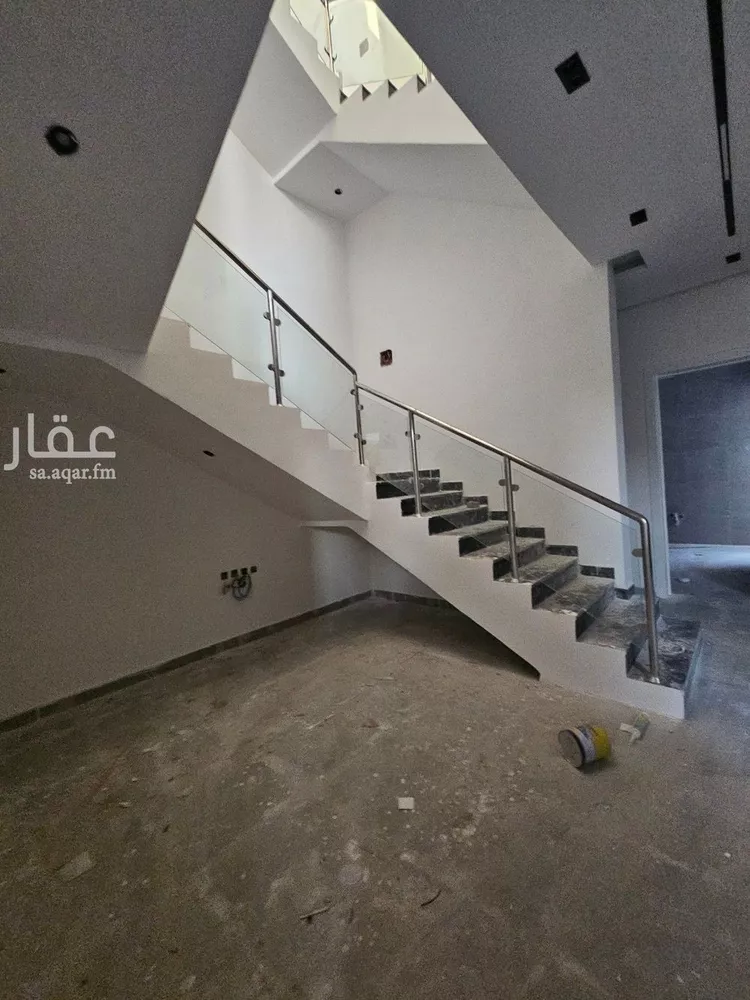 فيلا للبيع في شارع الشيخ جابر , حي ظهرة لبن, مدينة الرياض, منطقة الرياض صورة 4