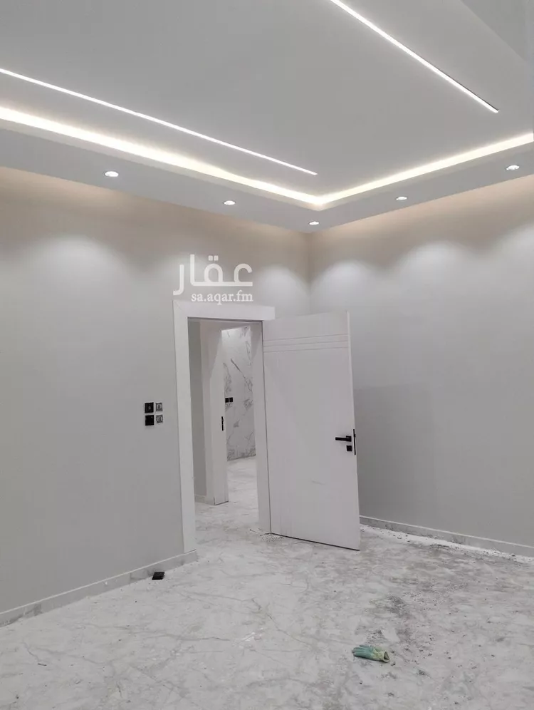 دور للبيع في شارع عبدالعزيز الرفاعي, حي الجنادرية, مدينة الرياض, منطقة الرياض صورة 3