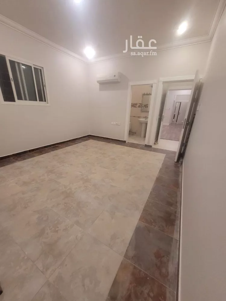 Floor for Rent in Riyadh Al Yasmin صورة 4