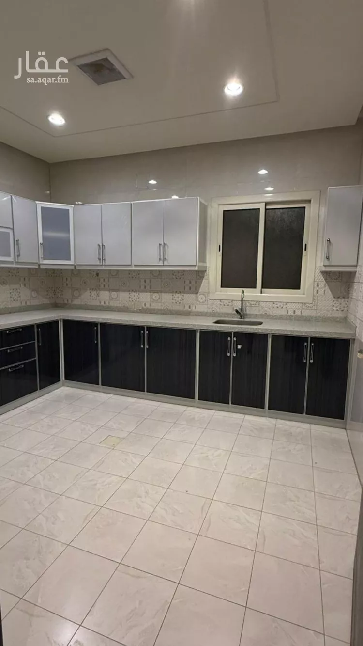 دور للإيجار في شارع رقم 324, حي الياسمين, مدينة الرياض, منطقة الرياض صورة 2