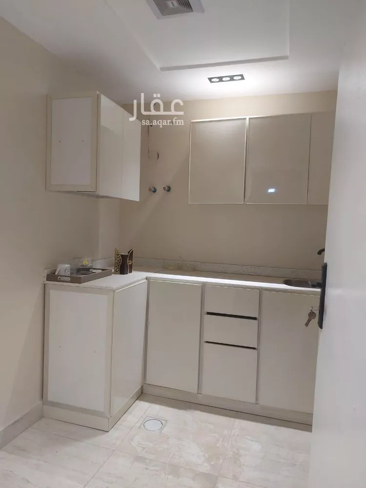 شقة للإيجار في شارع العمرة, حي الملقا, مدينة الرياض, منطقة الرياض صورة 4