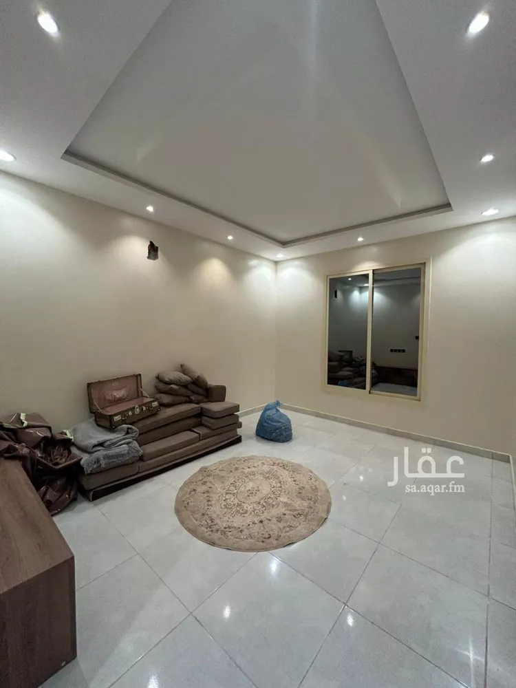 فيلا للإيجار في شارع الداهنة, حي العارض, مدينة الرياض, منطقة الرياض صورة 2