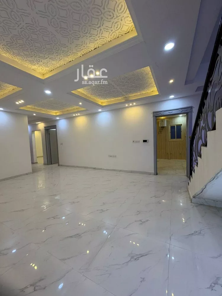 فيلا للإيجار في شارع أبي عبيدة بن المثنى, حي العارض, مدينة الرياض, منطقة الرياض