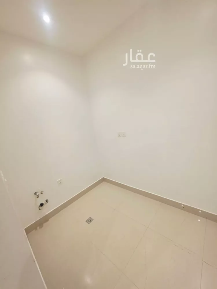 شقة للإيجار في شارع أرجوان, حي الملقا, مدينة الرياض, منطقة الرياض صورة 2