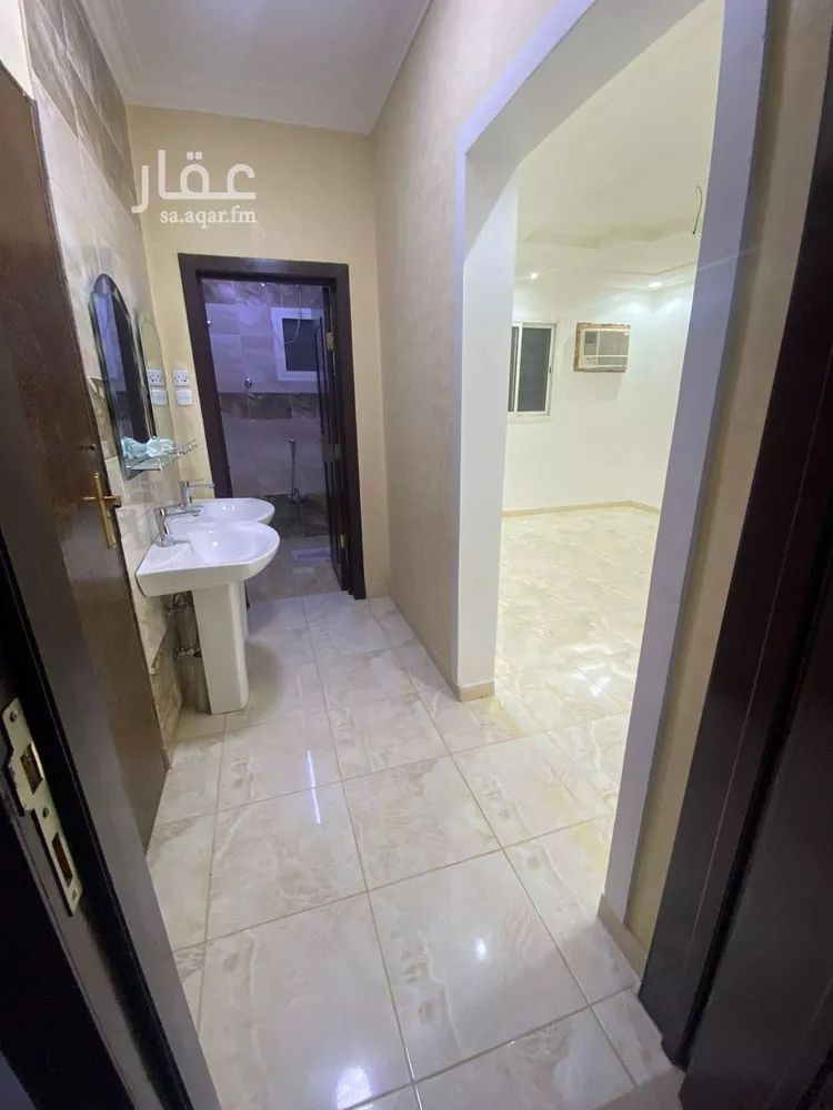 شقة للإيجار في شارع رقم 140, حي ظهرة لبن, مدينة الرياض, منطقة الرياض صورة 5