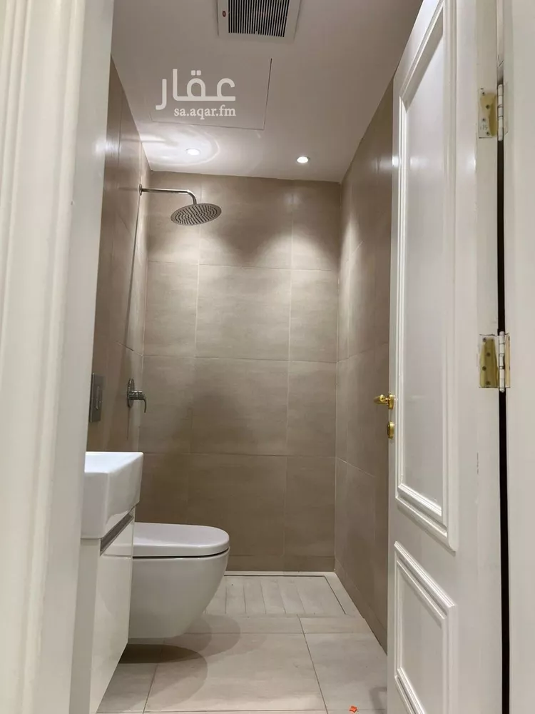 شقة للإيجار في شارع أرجوان, حي الملقا, مدينة الرياض, منطقة الرياض صورة 4