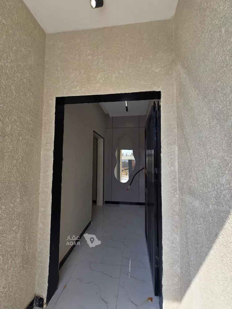 شقة للبيع في شارع البجيدي, حي العسيله, مدينة العسيله, منطقة جازان 17