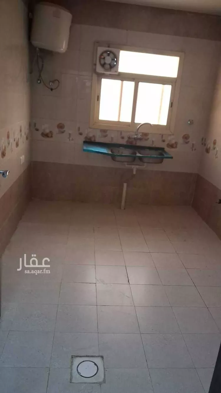 عمارة للإيجار في شارع جبل الاشعر, حي ظهرة لبن, مدينة الرياض, منطقة الرياض صورة 4