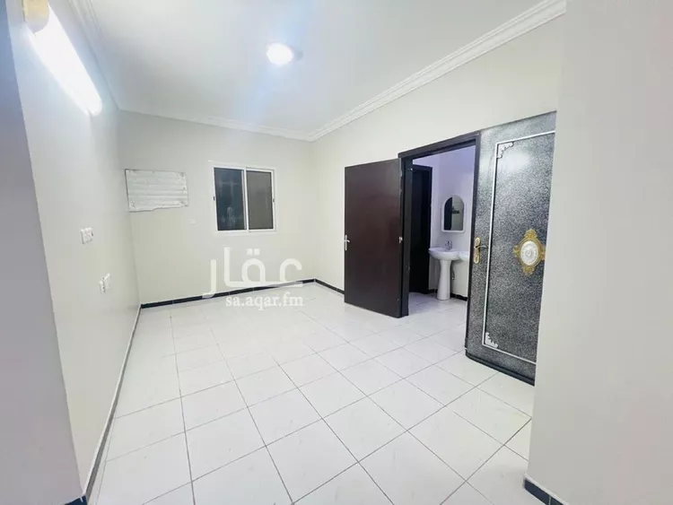 شقة للإيجار في شارع عبدالله بن حماد الشبيلي, حي الرمال, مدينة الرياض, منطقة الرياض صورة 4