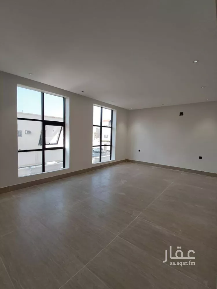 دور للبيع في شارع الحويمة, حي عكاظ, مدينة الرياض, منطقة الرياض صورة 4