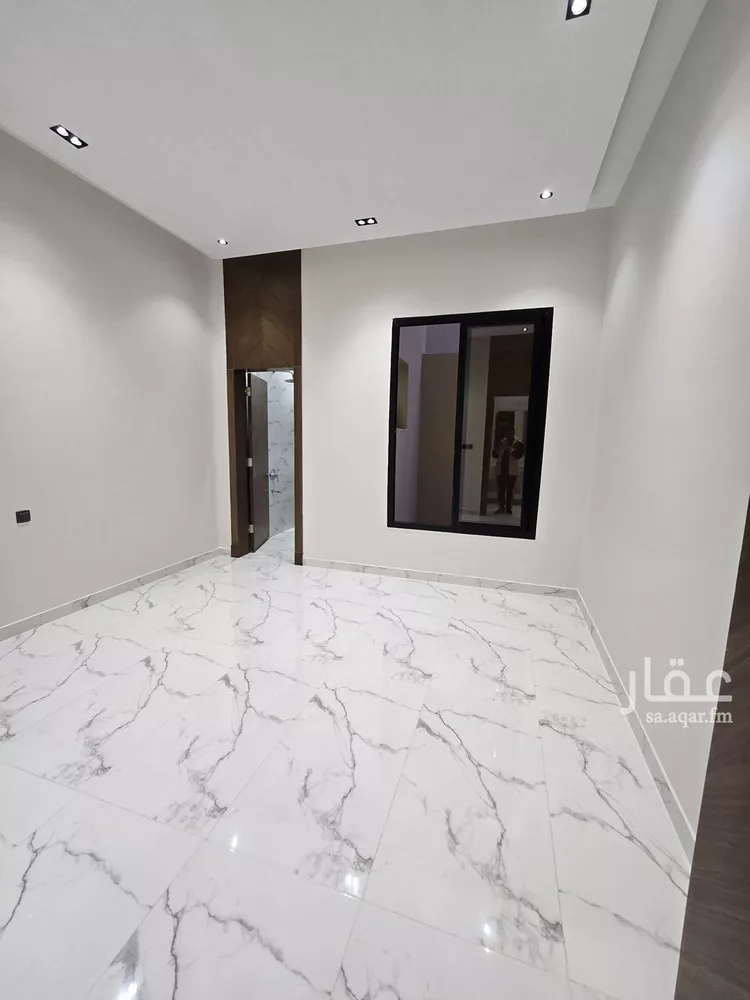 Floor for Sale in Riyadh Tuwaiq صورة 3