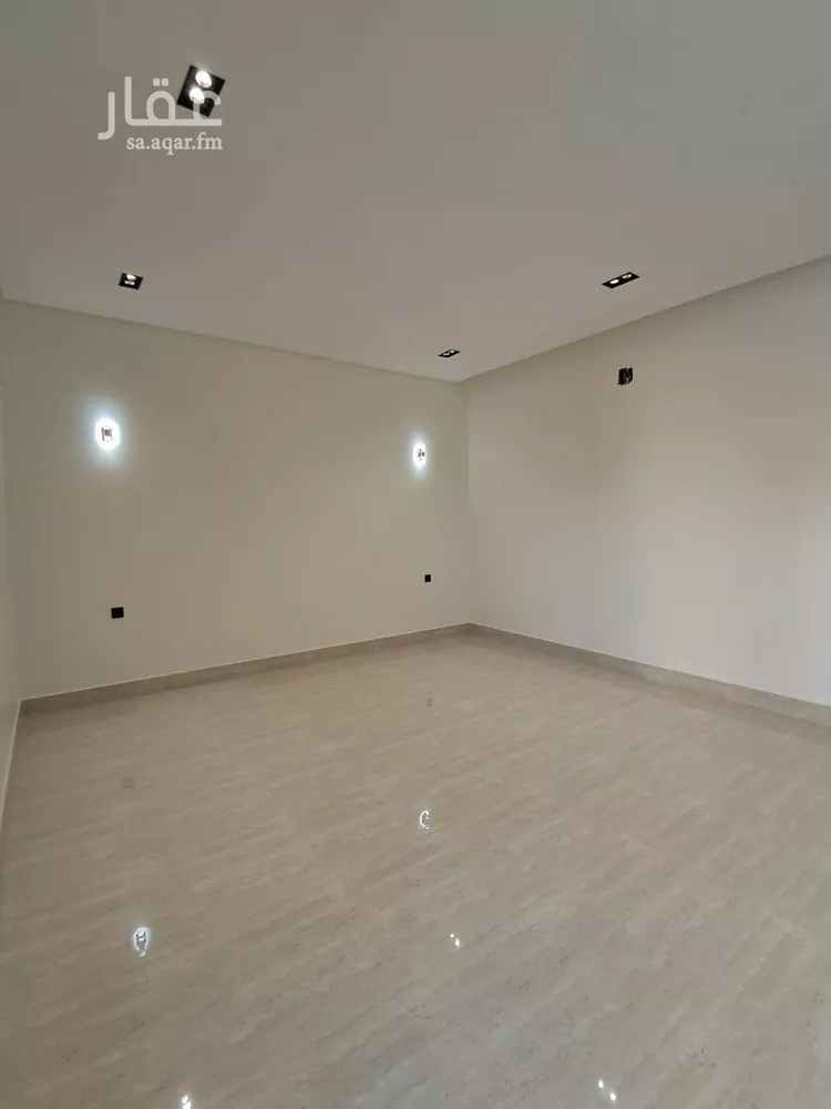 Floor for Sale in Riyadh Tuwaiq 13