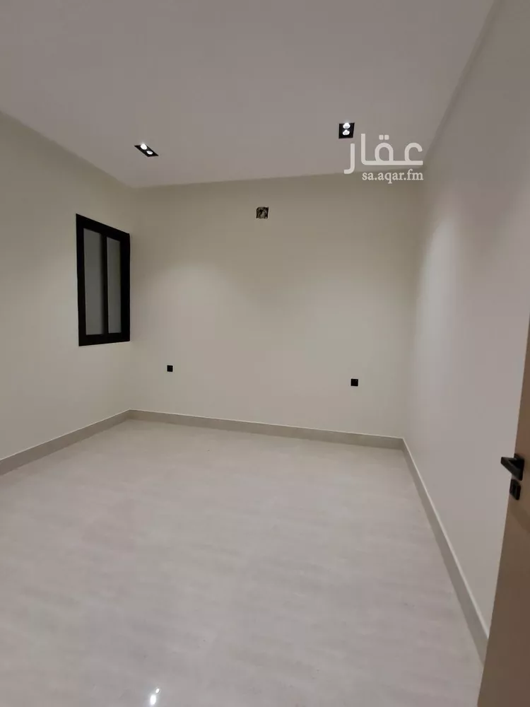Floor for Sale in Riyadh Tuwaiq 14