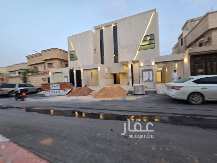 دور للبيع في شارع السراج, حي الدريهمية, مدينة الرياض, منطقة الرياض 13