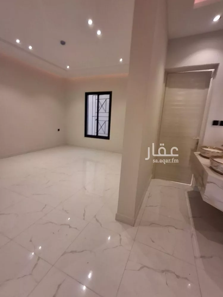 دور للبيع في شارع عبدالوهاب بن يوسف, حي الزهرة, مدينة الرياض, منطقة الرياض صورة 5
