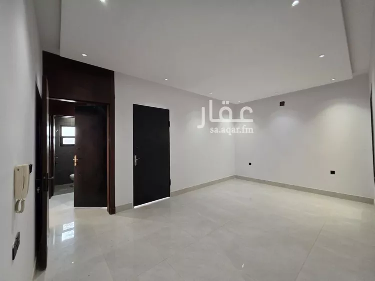 Floor for Sale in Riyadh Tuwaiq صورة 3
