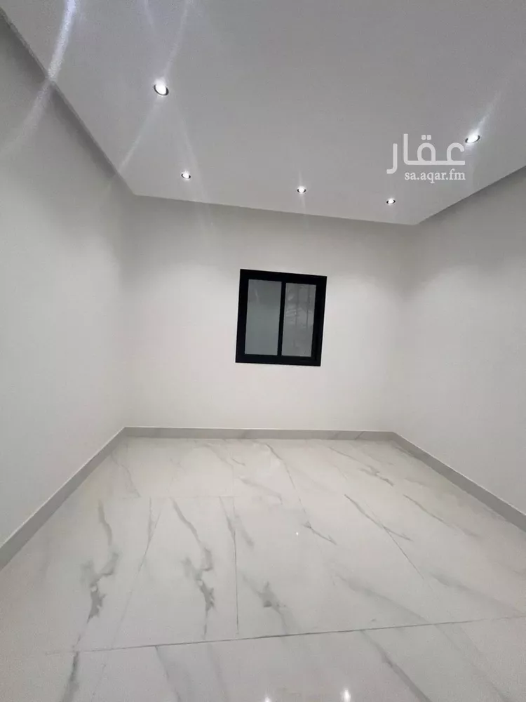 فيلا للبيع في شارع عبدالرحمن بن مفيريج, حي العريجاء الأوسط, مدينة الرياض, منطقة الرياض 6