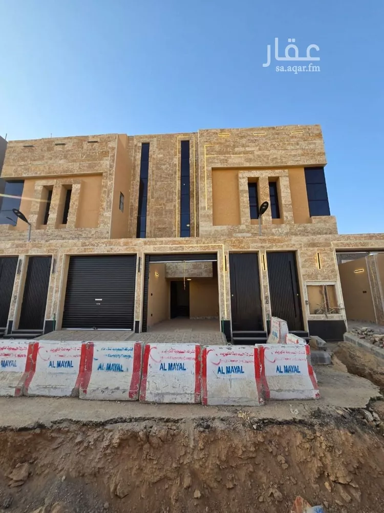 دور للبيع في شارع عيد بن حرب, حي طويق, مدينة الرياض, منطقة الرياض صورة 3