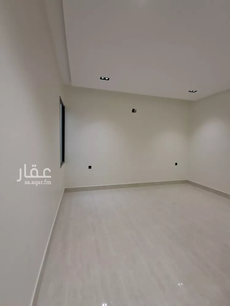 Floor for Sale in Riyadh Tuwaiq 11