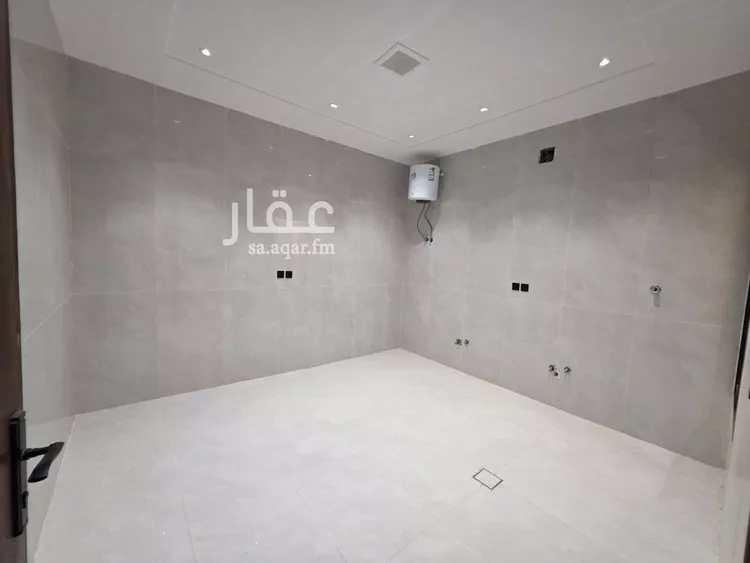 Floor for Sale in Riyadh Tuwaiq صورة 5