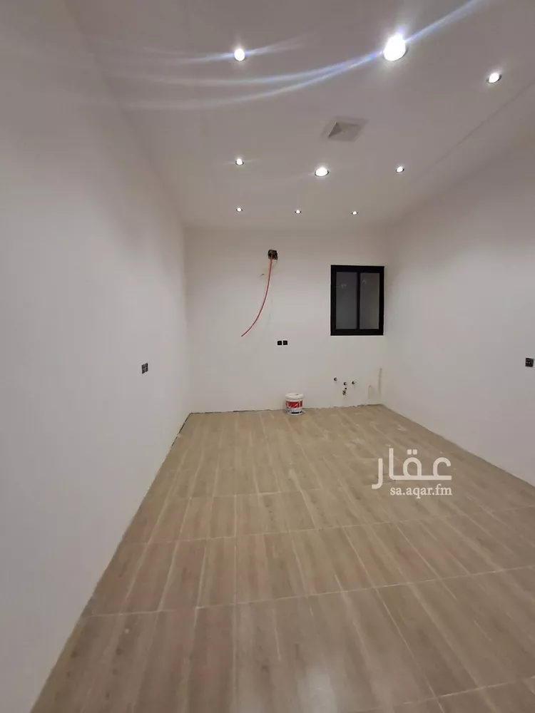 دور للبيع في شارع عبدالحي كمال, حي طويق, مدينة الرياض, منطقة الرياض 6