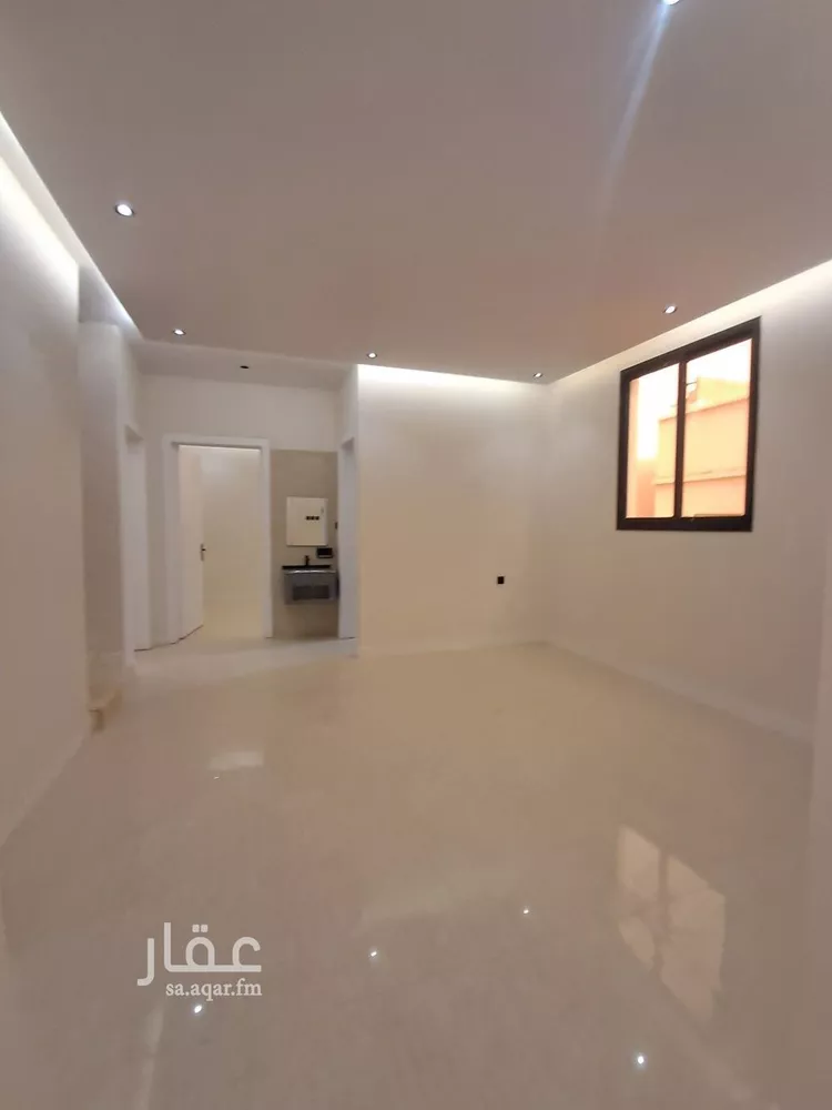 Villa for Sale in Riyadh Al Uraija Al Gharbiyah صورة 3