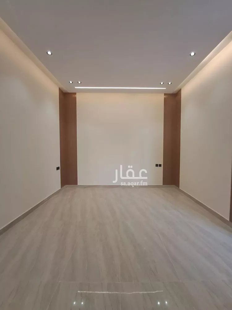 فيلا للبيع في شارع صاعد بن رجاء, حي العريجاء الأوسط, مدينة الرياض, منطقة الرياض صورة 3