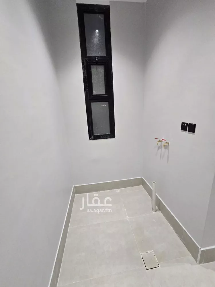 دور للبيع في شارع ابن العوام, حي العريجاء الغربي, مدينة الرياض, منطقة الرياض صورة 5
