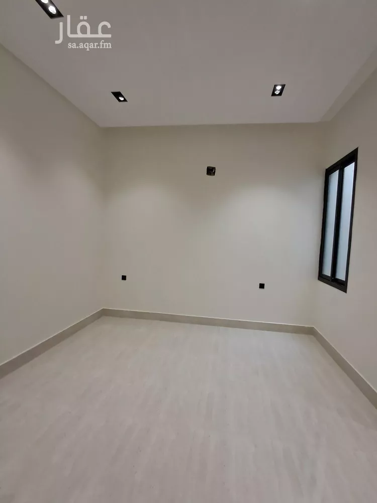 Floor for Sale in Riyadh Tuwaiq 12