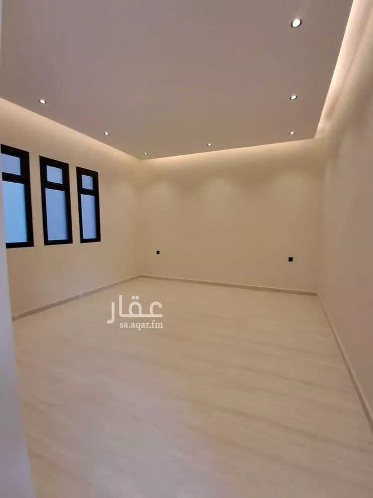فيلا للبيع في شارع الكدادية, حي الحزم, مدينة الرياض, منطقة الرياض 13