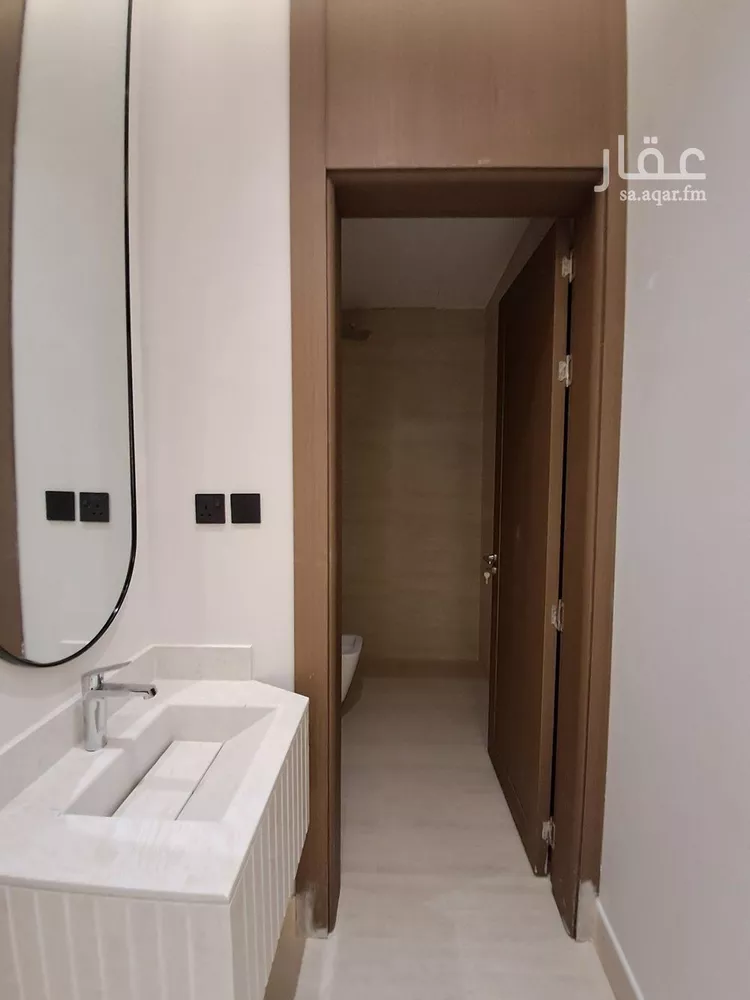 دور للبيع في شارع السراج, حي الدريهمية, مدينة الرياض, منطقة الرياض 8