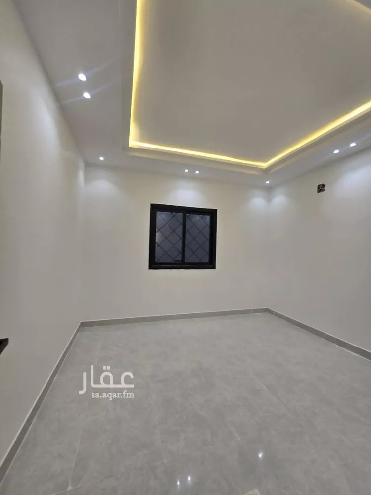 Floor for Sale in Riyadh Badr 8